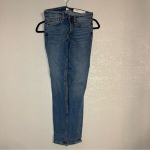 Rag and Bone NWT Cate mid rise ankle skinny jeans